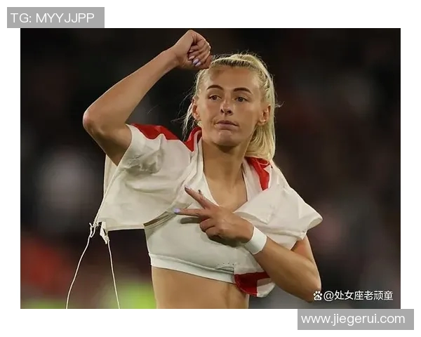足球明星凯利女的传奇人生与她在绿茵场上的辉煌成就解析